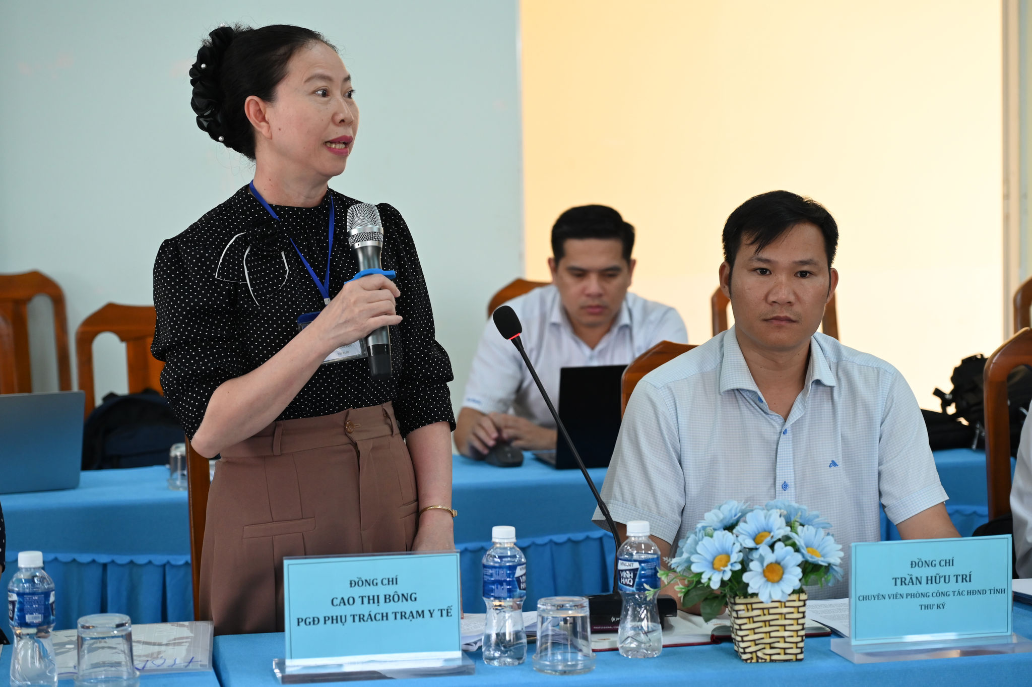 Bà Cao Thị Bông-Phó Giám đốc phụ trách Trạm y tế Hàm Thạnh