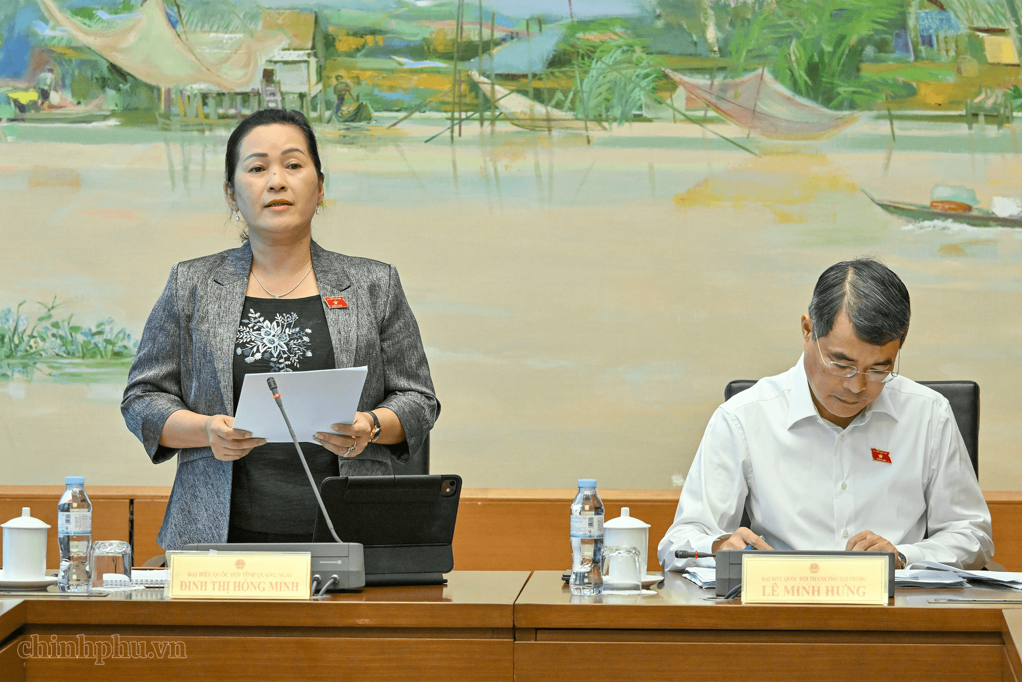 Thủ tướng: Cơ cấu lại nguồn lực hơn 800 nghìn tỷ đồng để giảm 15% chi thường xuyên, tăng 15% chi đầu tư- Ảnh 4.