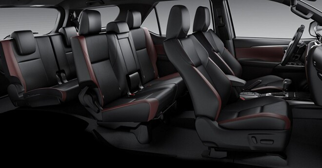 Giá xe Toyota Fortuner cập nhật tháng 8/2026 - 10
