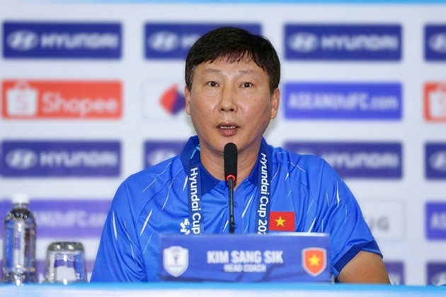 Ông Kim Sang-sik có thể thay đổi đôi chút về đội hình của tuyển Việt Nam
