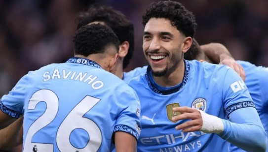Tottenham muốn sở hữu cặp đôi tiền đạo của Man City.