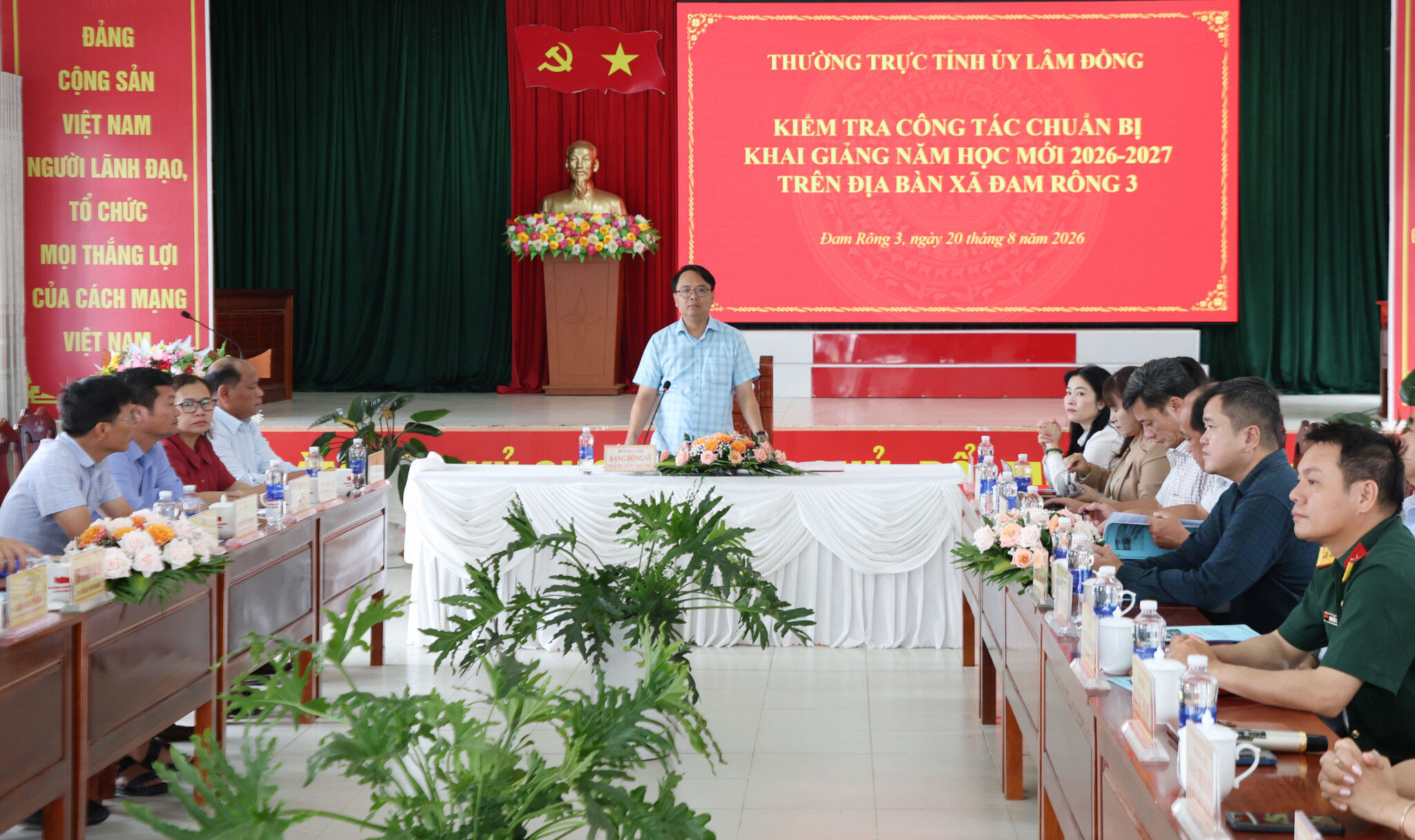 kiem-tra-truong-hoc-1(1).jpg