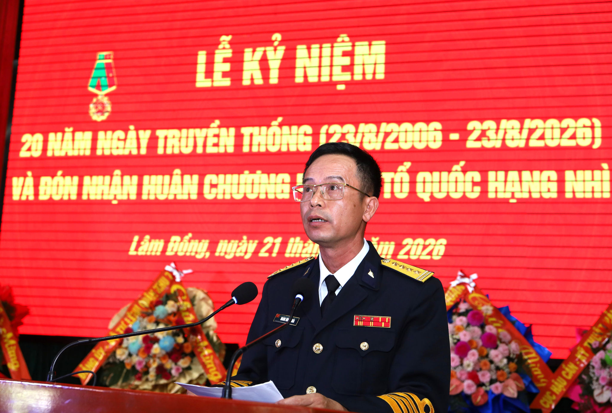 Đại tá Nguyễn Văn Tuấn, Lữ đoàn trưởng Lữ đoàn 681 đọc diễn văn ôn lại truyền thống tại lễ kỷ niệm