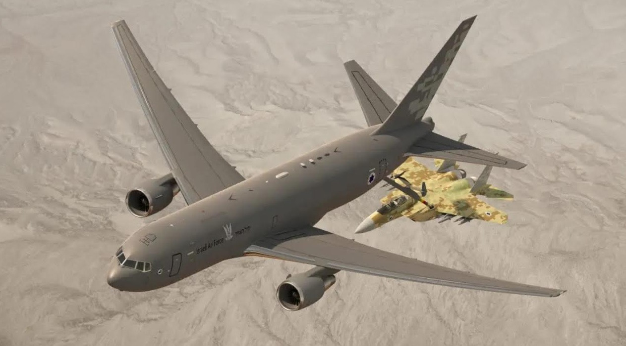Máy bay tiếp dầu Boeing KC-46 của Không quân Israel tiếp nhiên liệu trên không