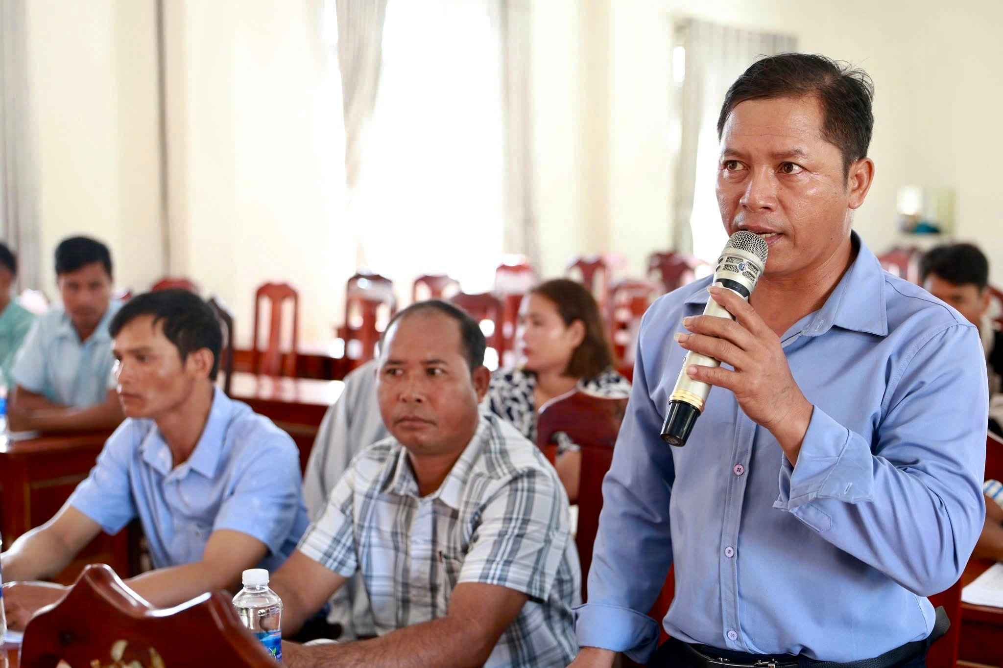 Bí thư Chi bộ thôn Đầm Ròn Đa Cát K’Rêm cho rằng xây dựng nghị quyết phải sát với điều kiện thực tiễn, hướng đến nâng cao đời sống người dân