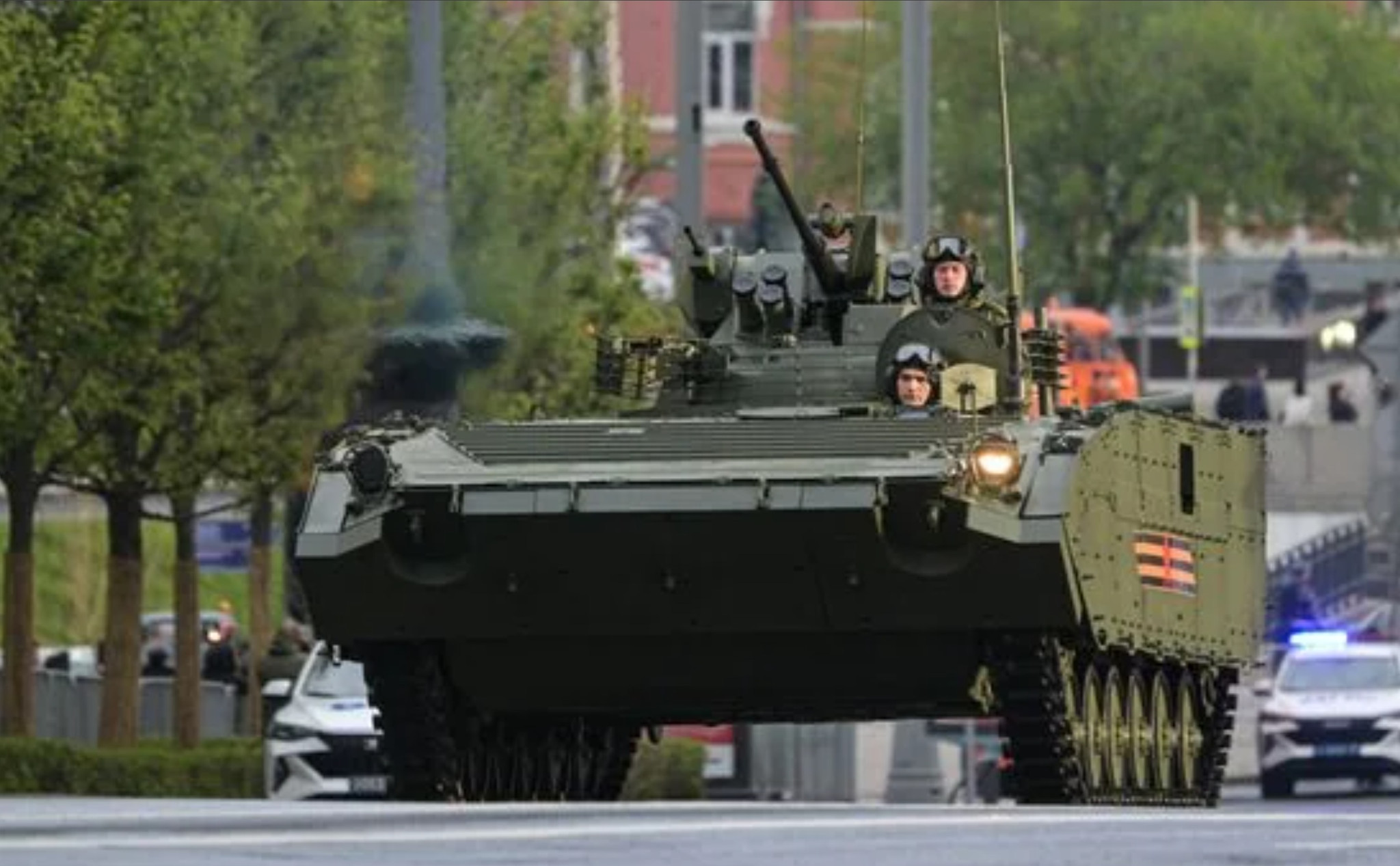 BMP-1AM của Nga