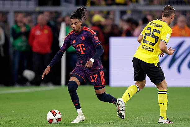 Michael Olise là ngòi nổ chính của Bayern Munich