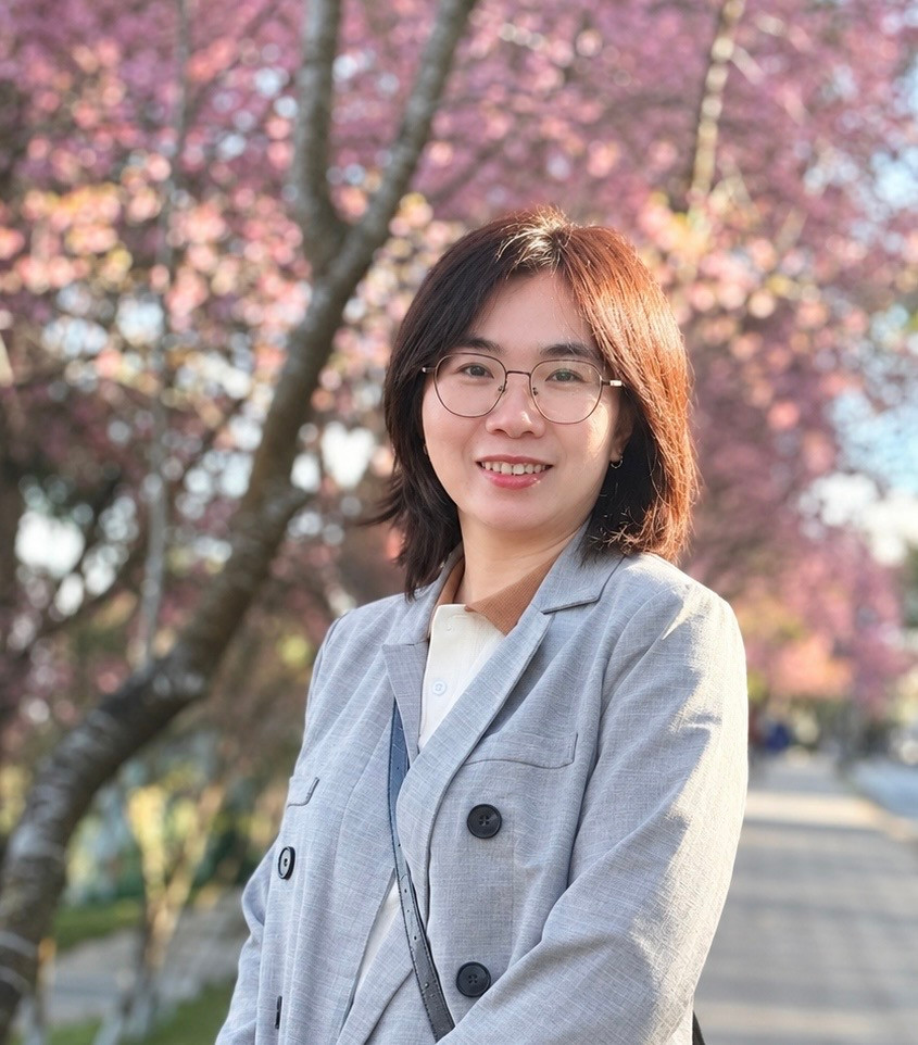 Ngọc Hân .