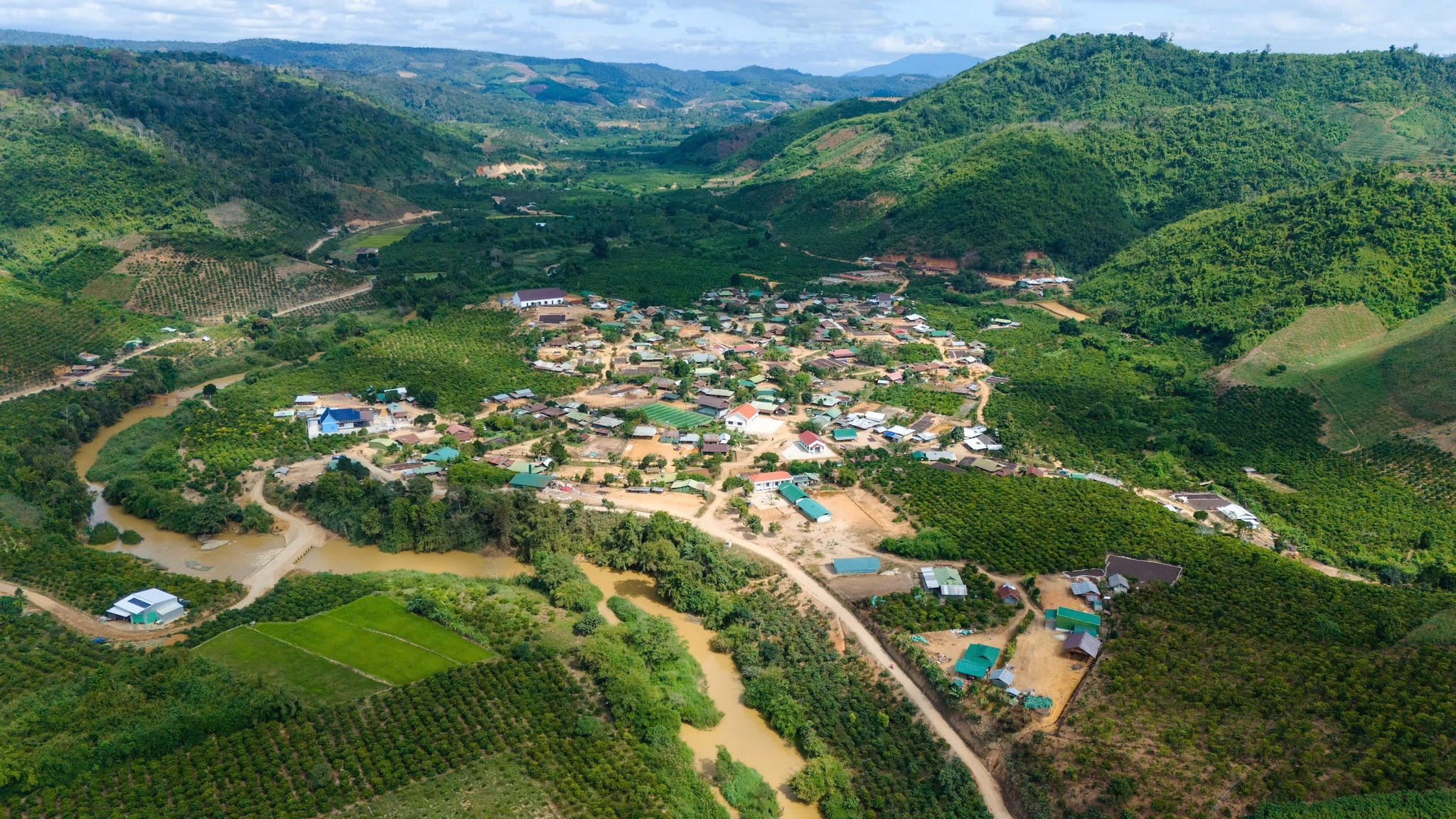 Toàn cảnh bản Mông tiểu khu 179 năm 2023