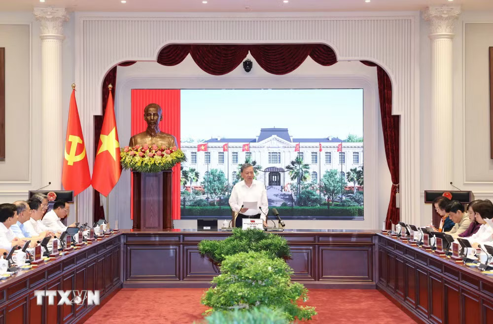 ttxvn-tong-bi-thu-chu-tich-nuoc-lam-viec-voi-dang-uy-chinh-phu-ve-thuc-hien-chinh-sach-an-sinh-xa-hoi-8981175-3.jpg