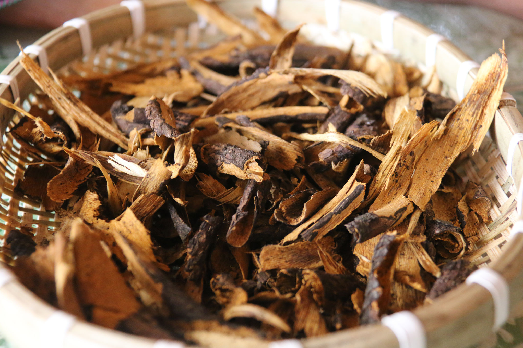 Traditional Can wine is handmade and naturally fermented.