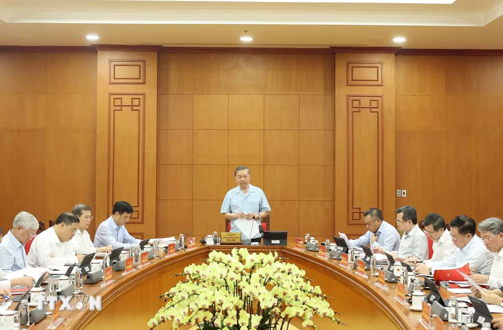 ttxvn-tong-bi-thu-chu-tich-nuoc-lam-viec-voi-ban-to-chuc-trung-uong-ve-so-ket-thuc-hien-ket-luan-so-21-kltw-2.jpg