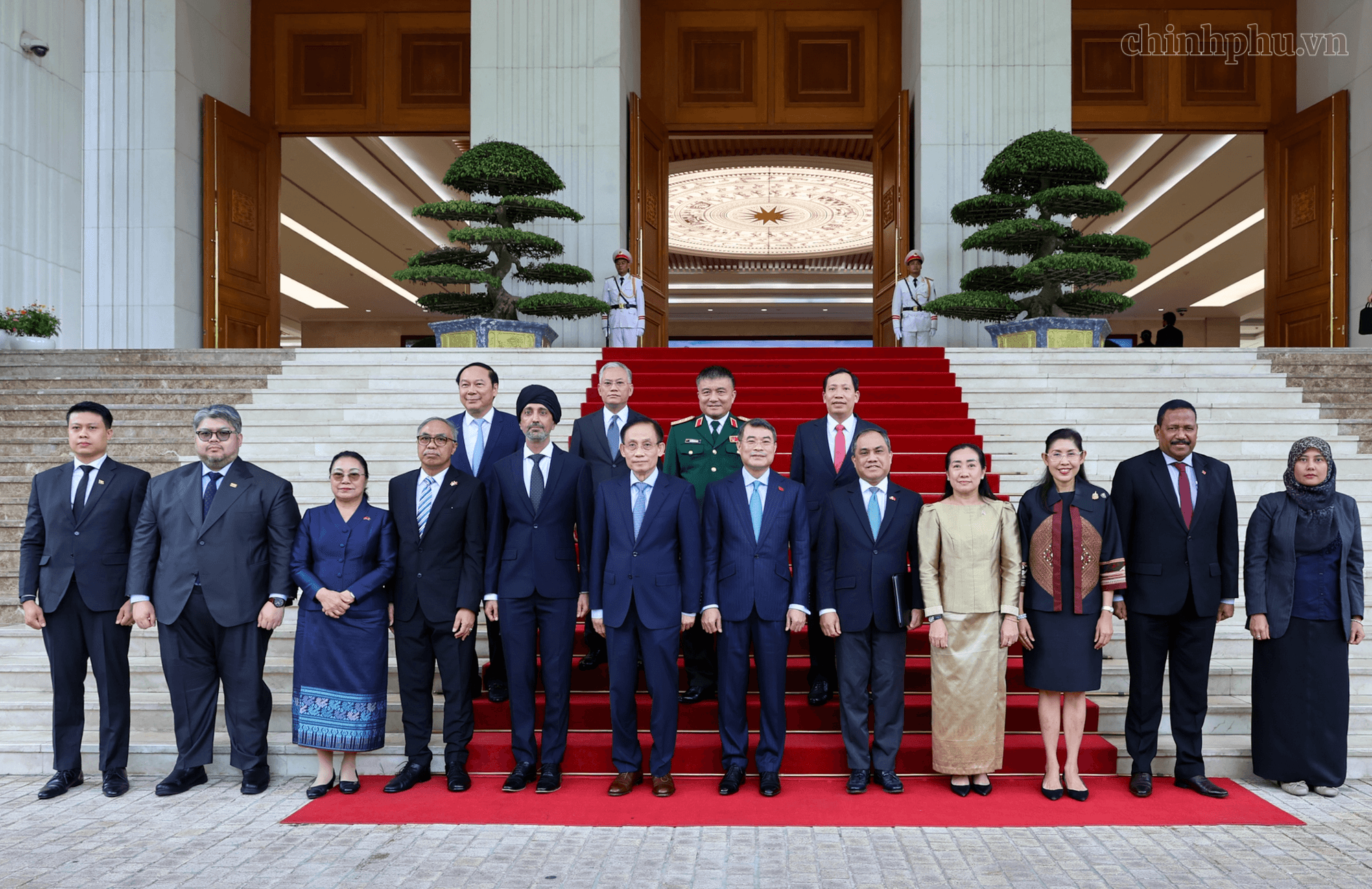 Thủ tướng Lê Minh Hưng tiếp Đại sứ, Đại biện các nước ASEAN- Ảnh 6.