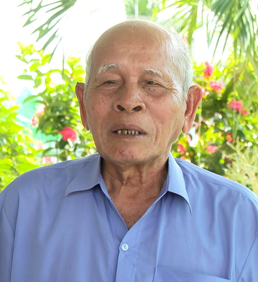 ong-thong-khoi-nguoi-uy-tin-lang-cham-thon-lam-hoa-xa-ham-thuan(1).jpg