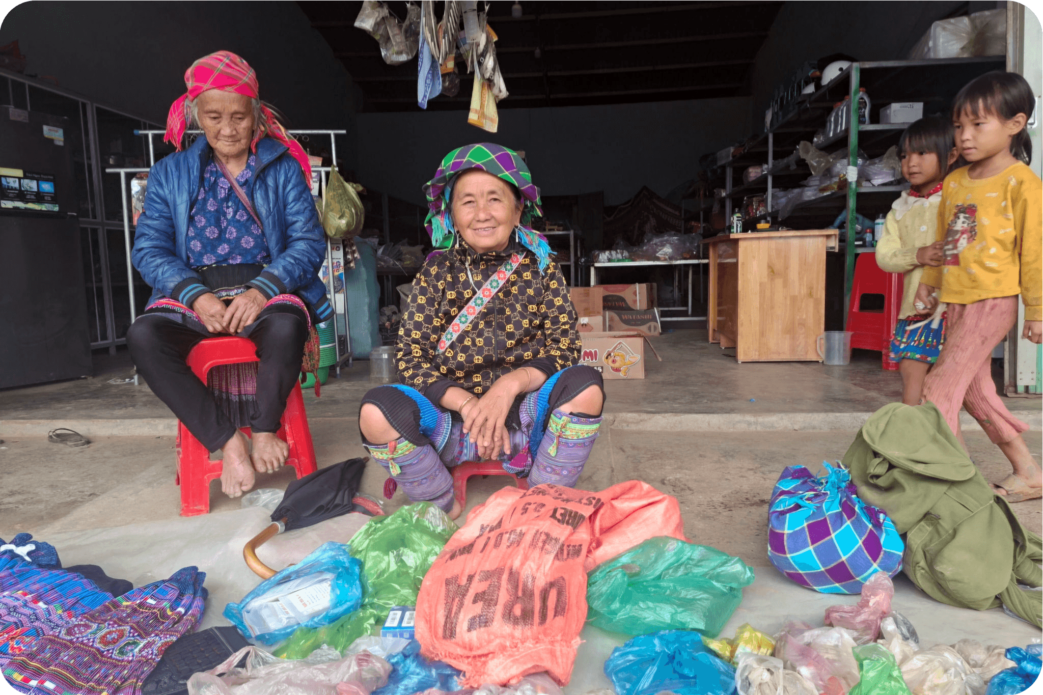 hang-hoa-cua-ba-sung-thi-my-bay-ban-o-ban-mong-tieu-khu-179.png