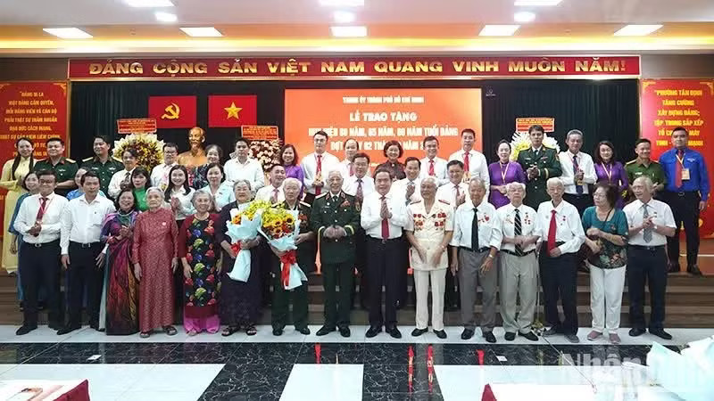 en-cdn.nhandan.vn-images-n9w5ohhofj8bprjrah_rdwzfid7lujvxo4jdiqzafpcb4pthh9sb3gow3iessbjfpr8ybhbivw2ywhb0htxhfq-_ndo-br-dsc05651-copyjpg.jpg.avif.jpg