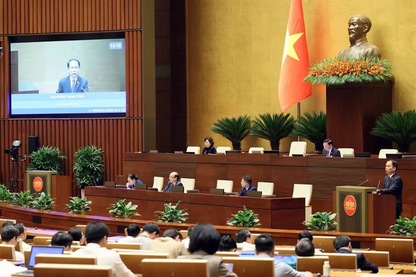 Quốc hội thảo luận về dự án Luật Thủ đô (sửa đổi) và Luật Tiếp cận thông tin (sửa đổi). (Ảnh: An Đăng/TTXVN)