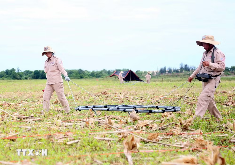 bom-min-quang-tri2.avif