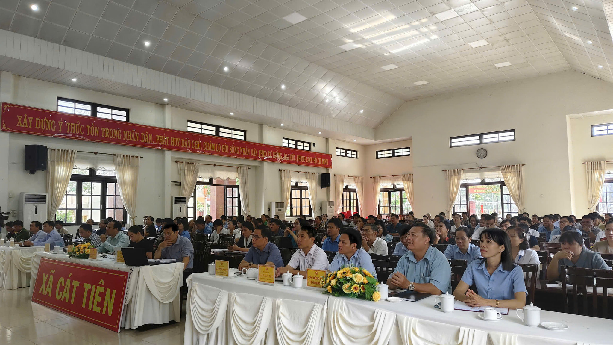 Xã Cát Tiên tham gia học tập các nghị quyết