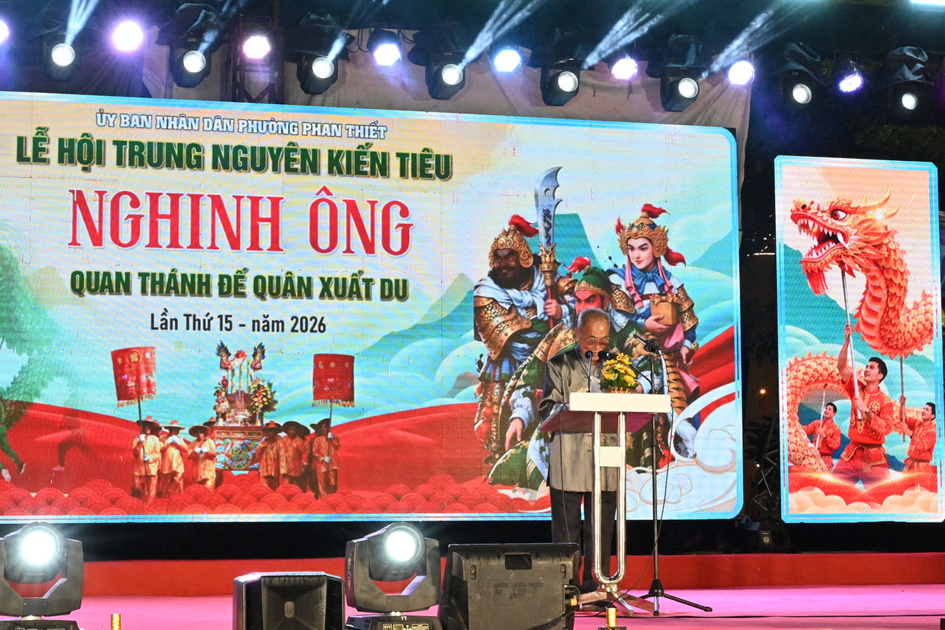 ong-tran-chan-khon-truong-ban-quan-ly-quan-de-mieu-(1).jpg