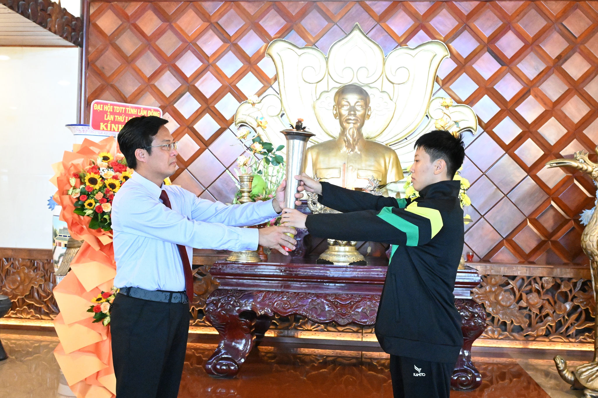 trao cho VĐV