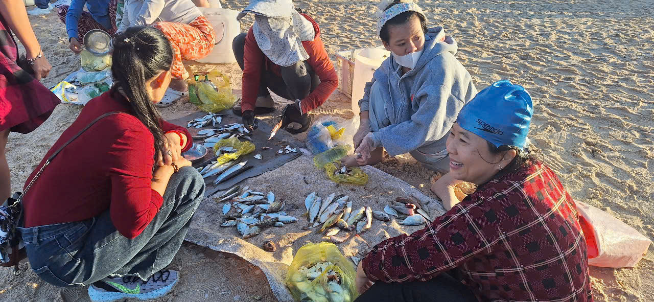 ca-duoc-bay-ban-tai-cho.jpg