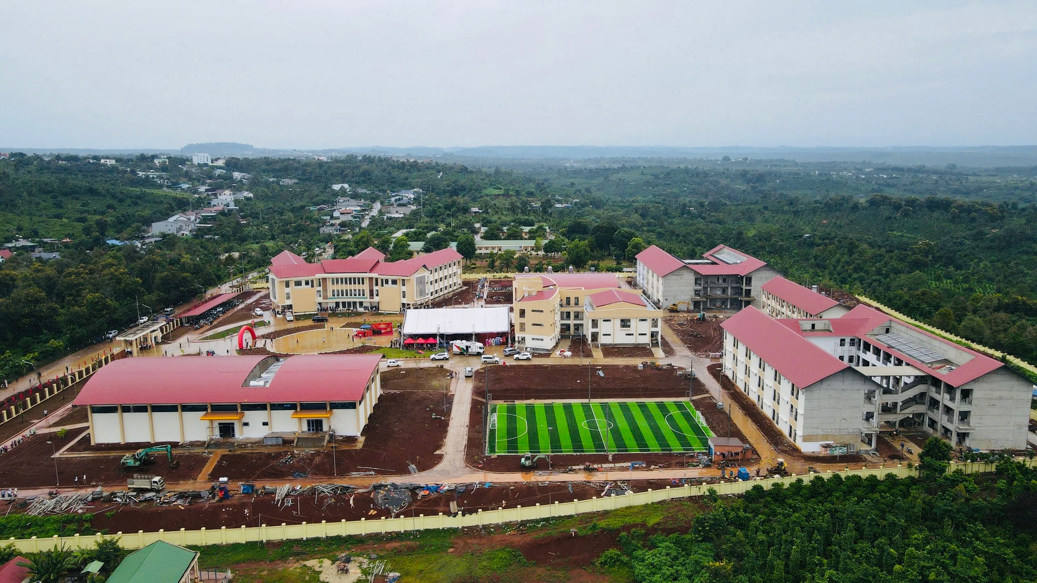 Trường PTNT liên cấp Tiểu học và THCS Thuận An đã hoàn thành đưa vào sử dụng
