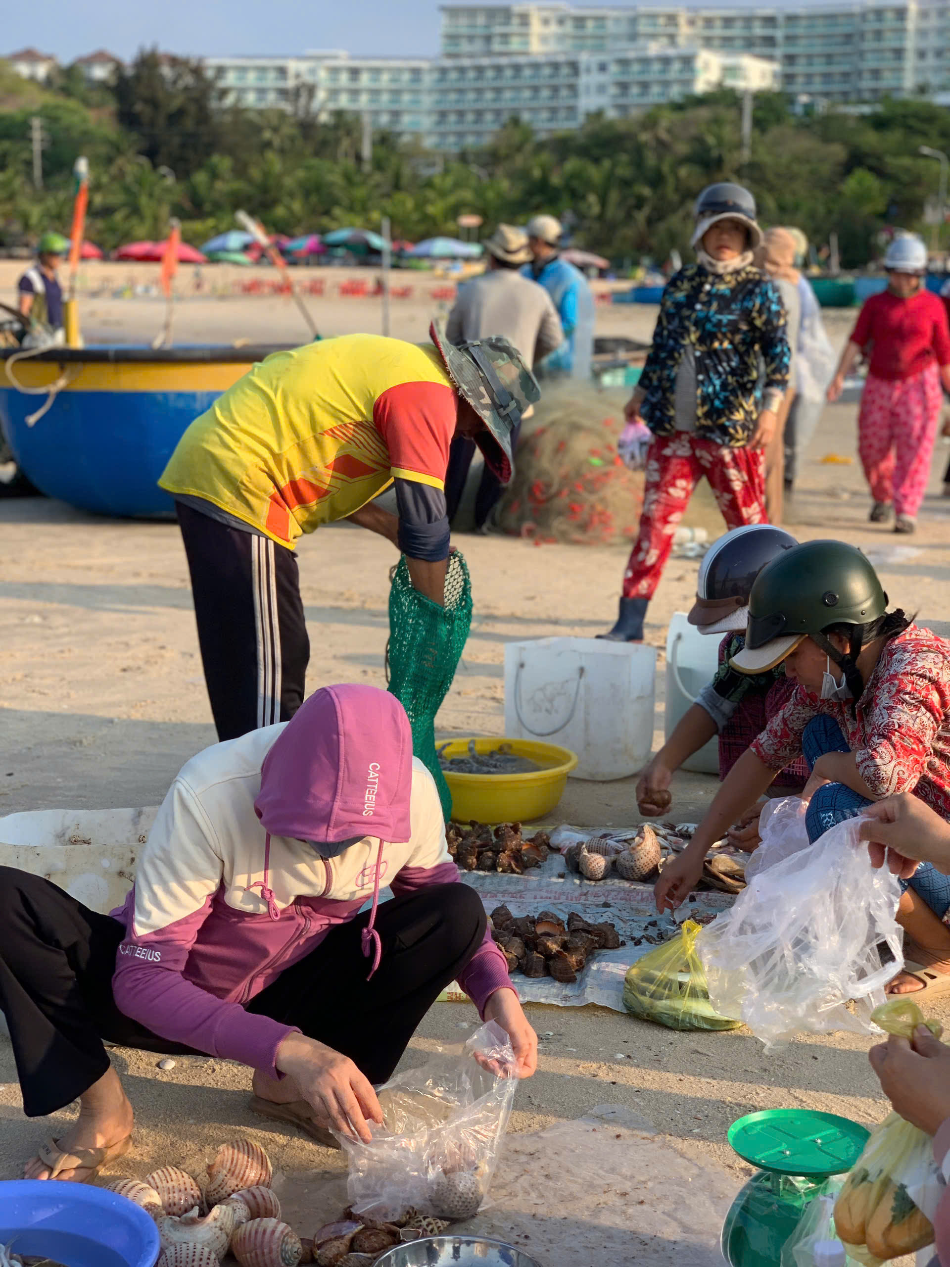 moi-nguoi-tranh-thu-lua-nhung-mon-minh-thich.jpg