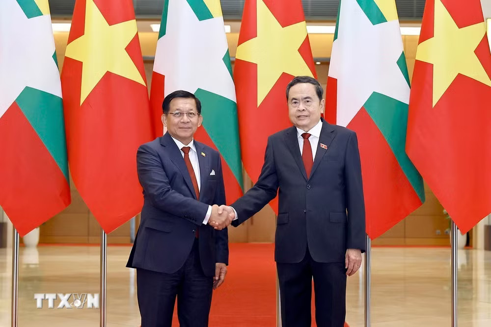 ttxvn-chu-tich-quoc-hoi-tran-thanh-man-hoi-kien-tong-thong-myanmar-9004676-2.jpg