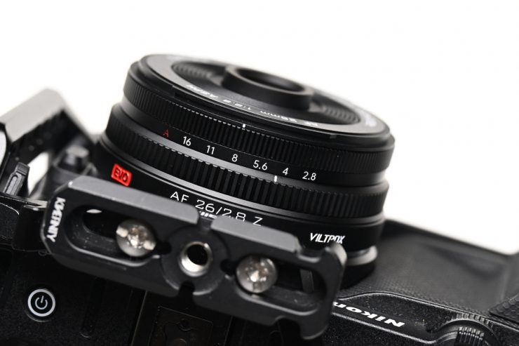 Chi tiết ống kính Viltrox AF 26mm F2.8 EVO