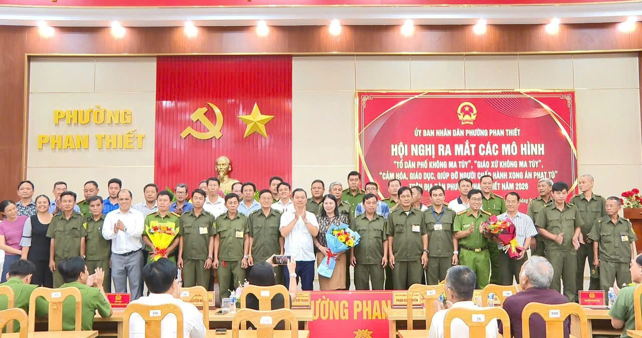 phường Phan Thiết tổ chức Hội nghị ra mắt các mô hình “Giáo xứ không ma túy”, “Tổ dân phố không ma túy” và “Cảm hóa, giáo dục, giúp đỡ người chấp hành xong án phạt tù về địa phương tái hòa nhập cộng đồng”