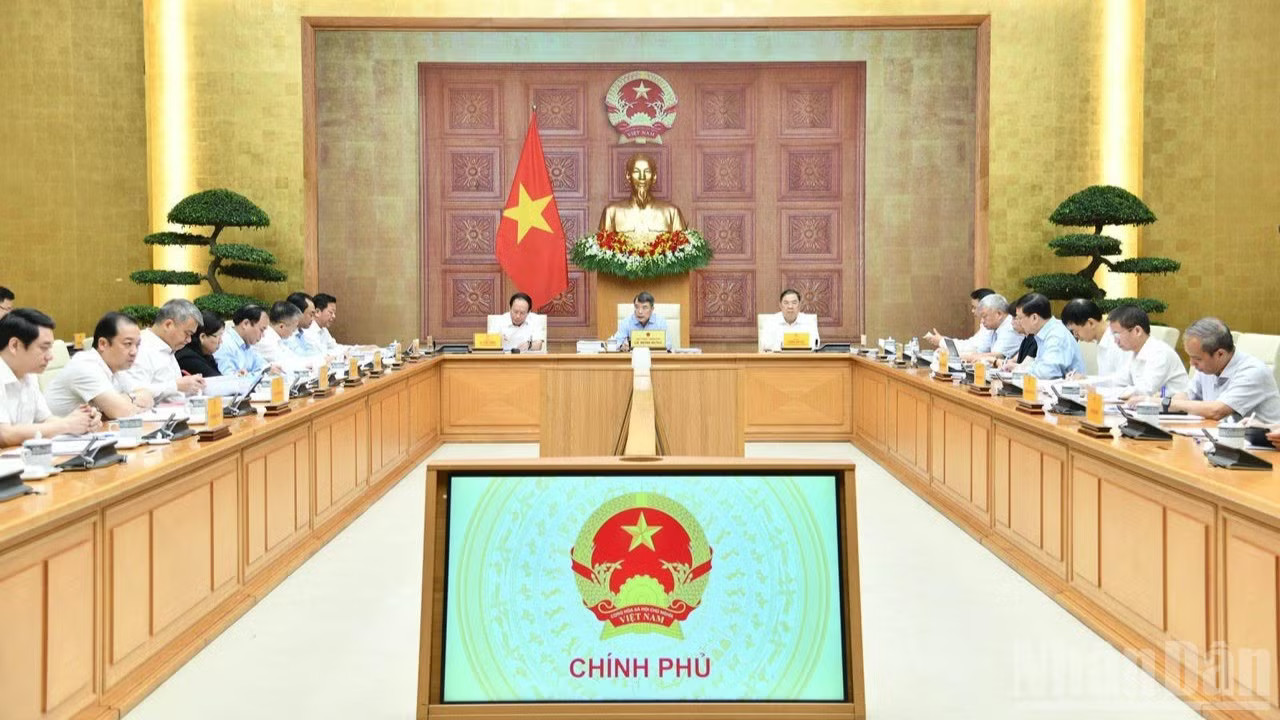 Quang cảnh cuộc họp. (Ảnh: THANH GIANG)