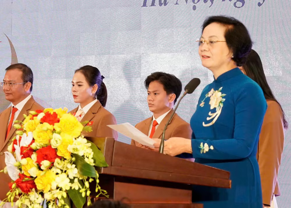 Phó Thủ tướng Phạm Thị Thanh Trà phát biểu chỉ đạo, giao nhiệm vụ cho Đoàn Thể thao Việt Nam dự ASIAD 20. (Ảnh: MG) anh-pttg.jpg