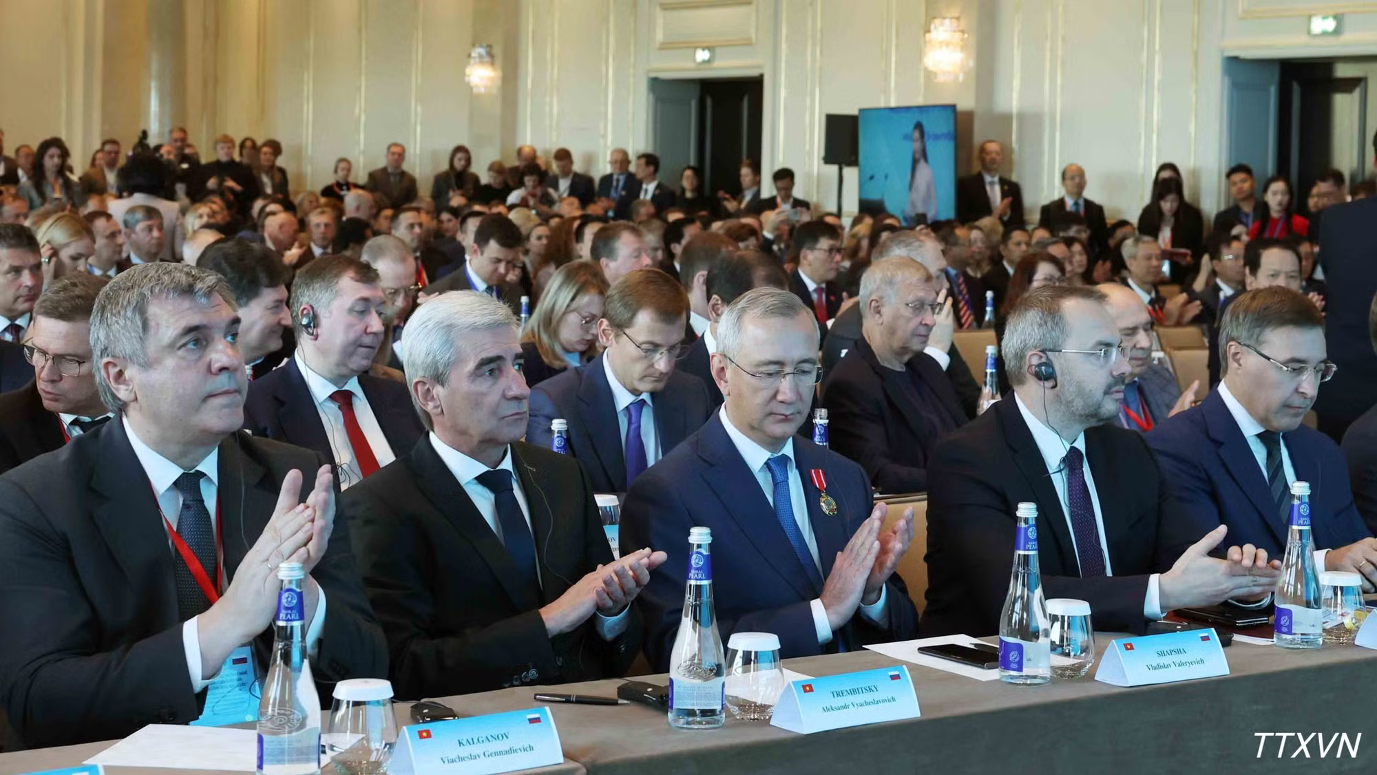 vna-potal-tong-bi-thu-chu-tich-nuoc-to-lam-du-dien-dan-khoa-hoc-va-cong-nghe-viet-nam-lien-bang-nga-2228.jpg