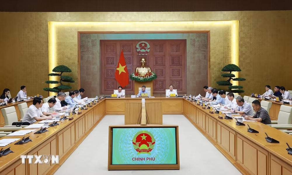 ttxvn-thu-tuong-chu-tri-hop-ve-du-an-luat-sua-doi-bo-sung-mot-so-dieu-cua-luat-dat-dai-1.jpg