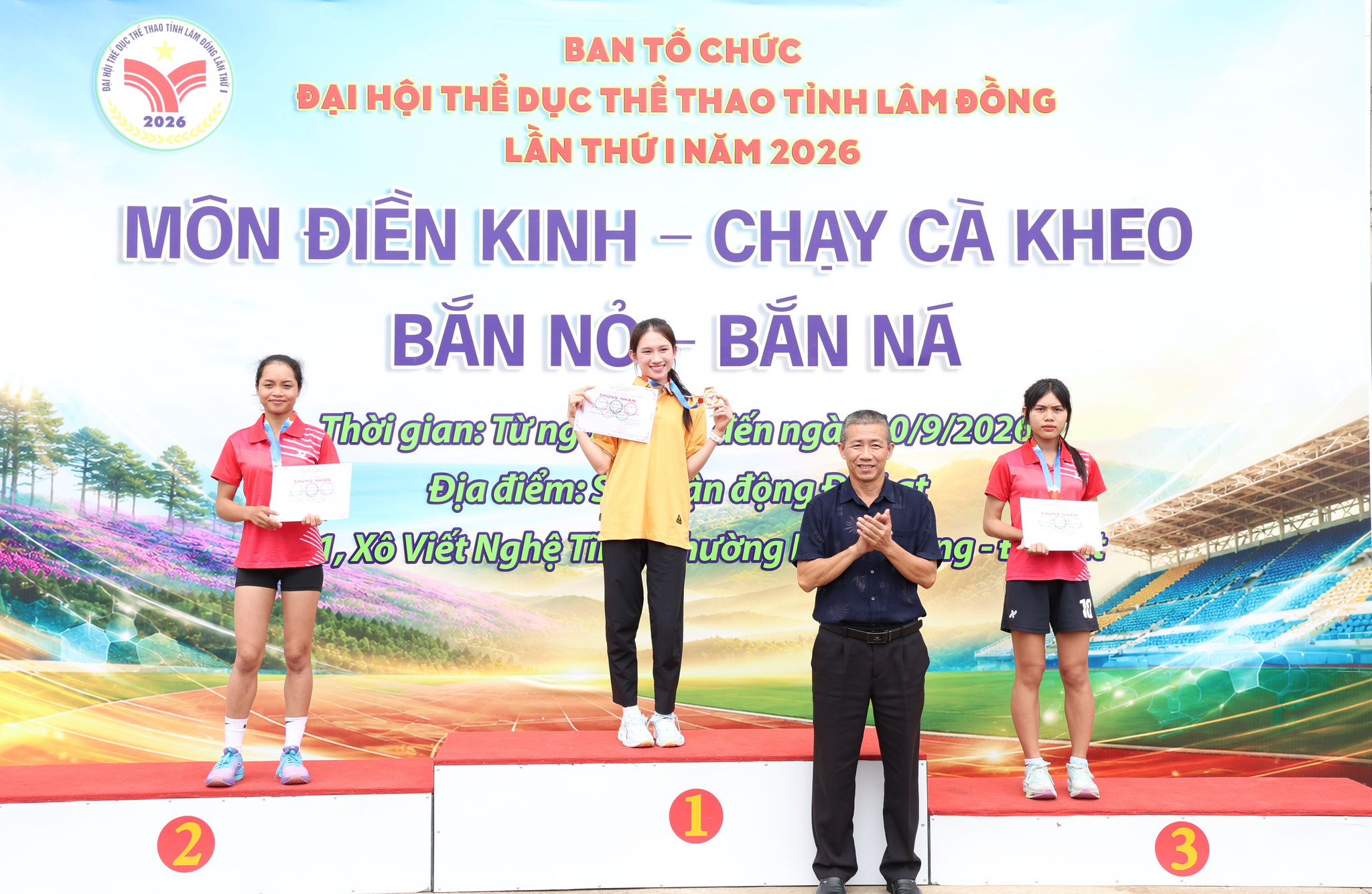 Các VĐV đạt giải ở nội dung 800m nữ