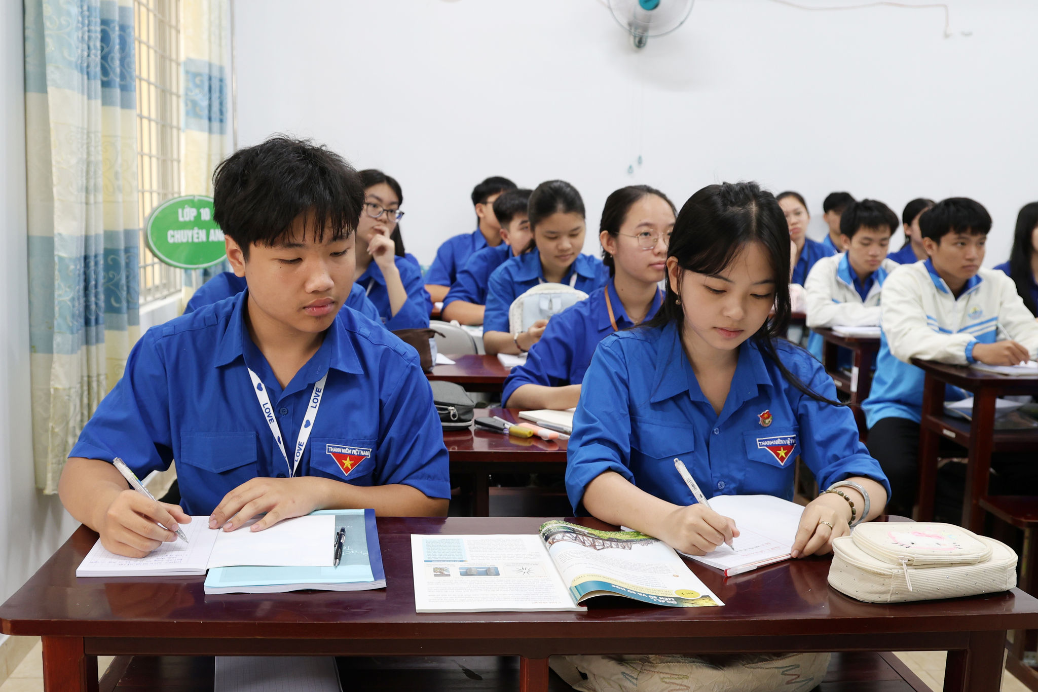 Thieu SGK 2