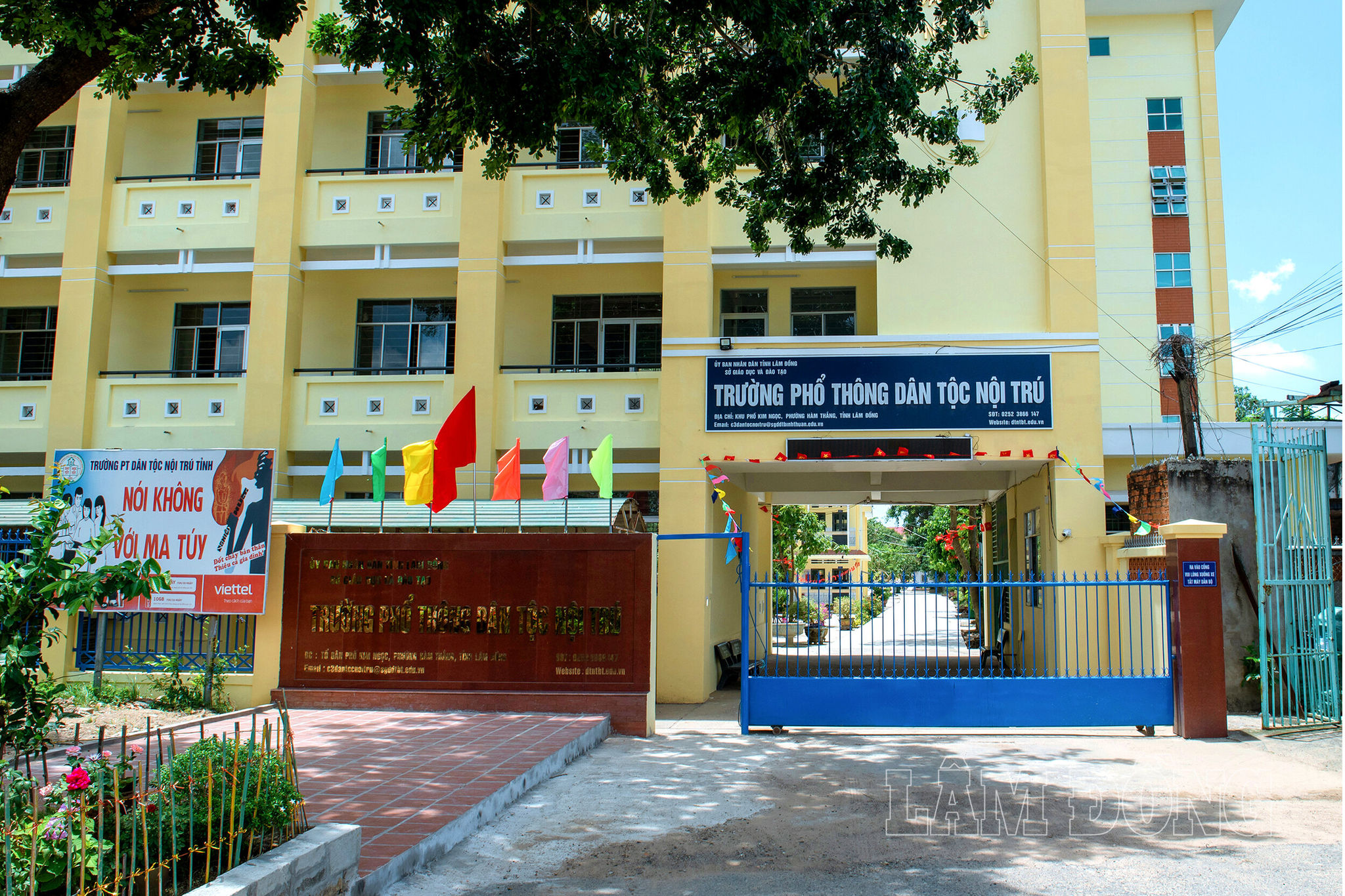 Diện mạo trường học được cải thiện, điều kiện ăn ở, học tập của 950 học sinh nội trú được nâng lên, tạo thêm động lực cho thầy và trò Trường PT DTNT tỉnh khu vực Đông Lâm Đồng