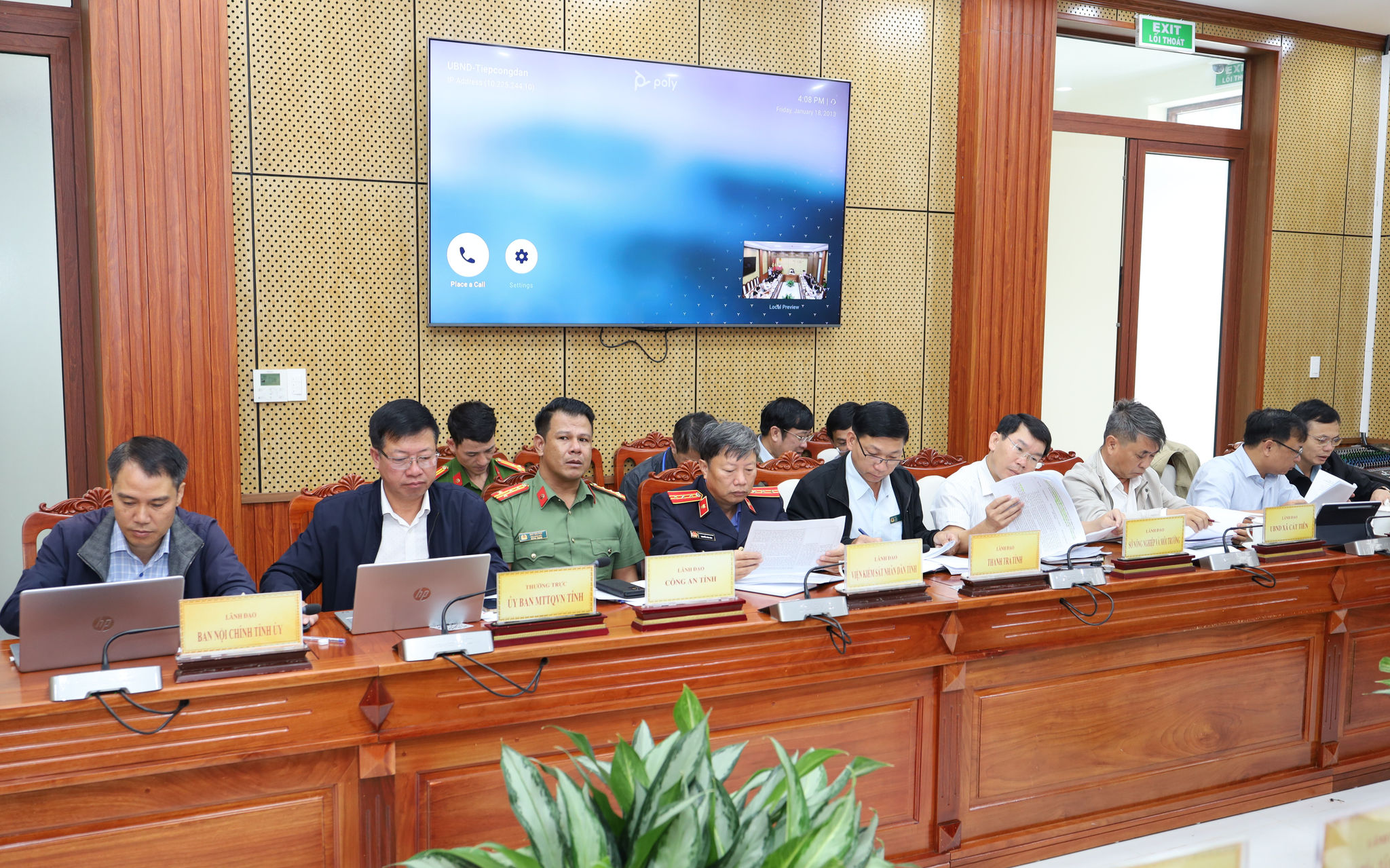 Lãnh đạo các sở, ban, ngành tham gia tiếp công dân - Sao chép