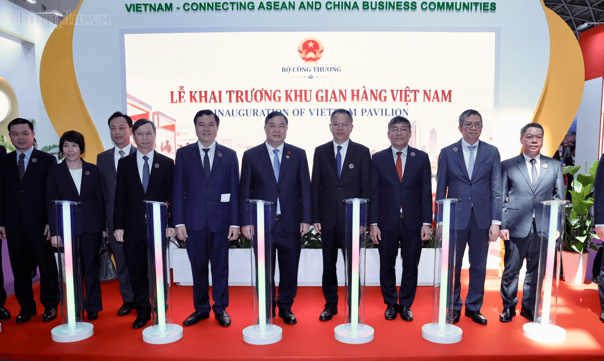 Phó Thủ tướng Thường trực Phạm Gia Túc nêu 4 trọng tâm thúc đẩy kết nối thị trường, hạ tầng và chuỗi cung ứng ASEAN - Trung Quốc- Ảnh 3.