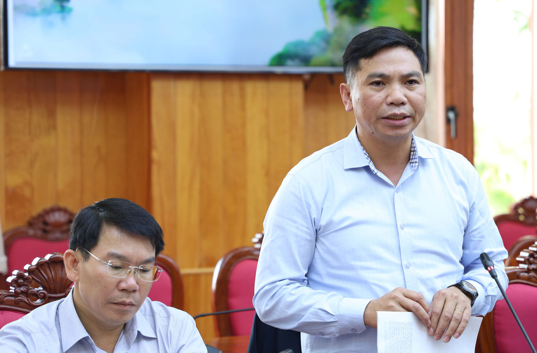 lanh-dao-so-van-hoa-the-thao-va-du-lich-dong-gop-y-kien-tai-hoi-nghi(1).jpg