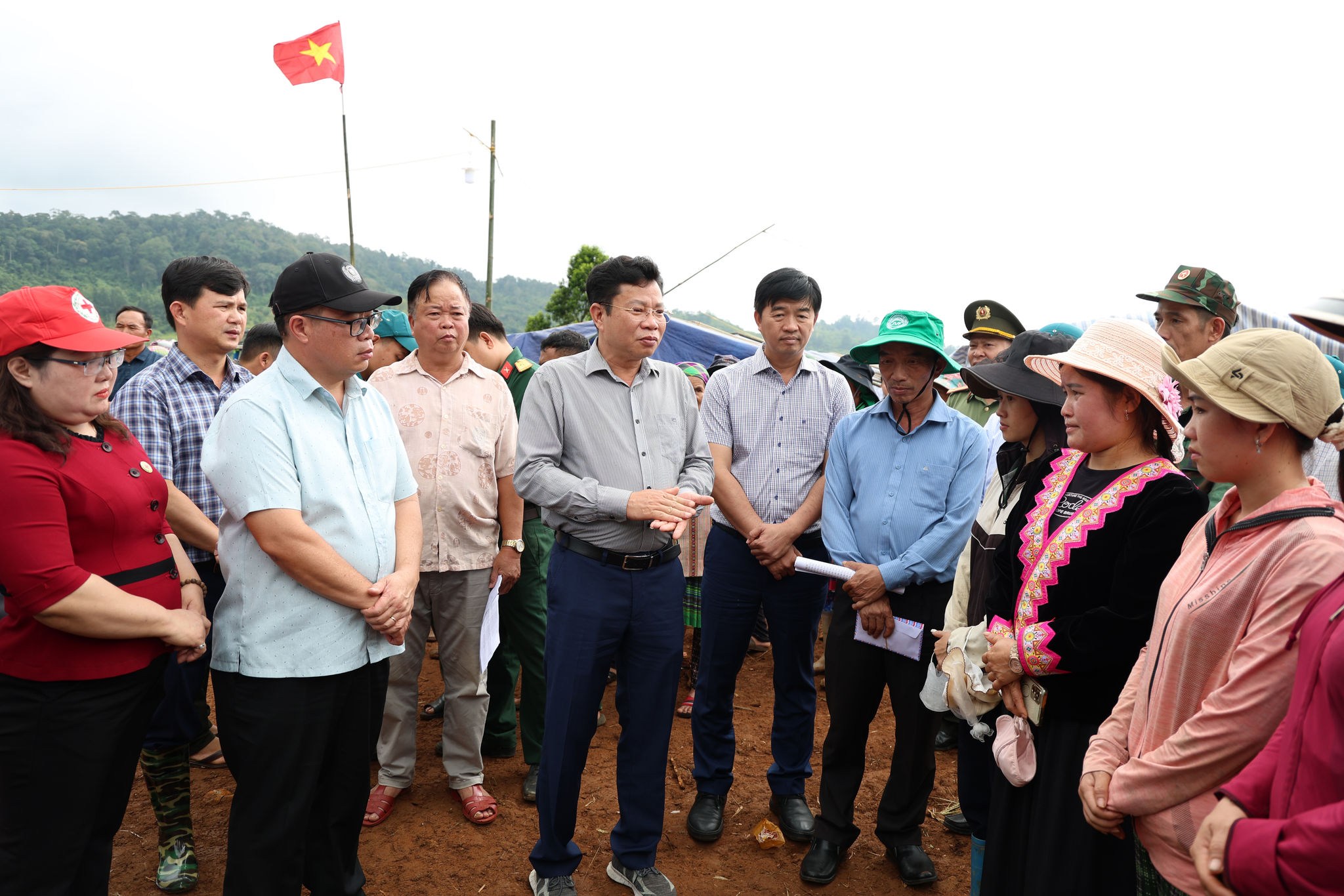 Kiem tra sut lun Quang Son 1