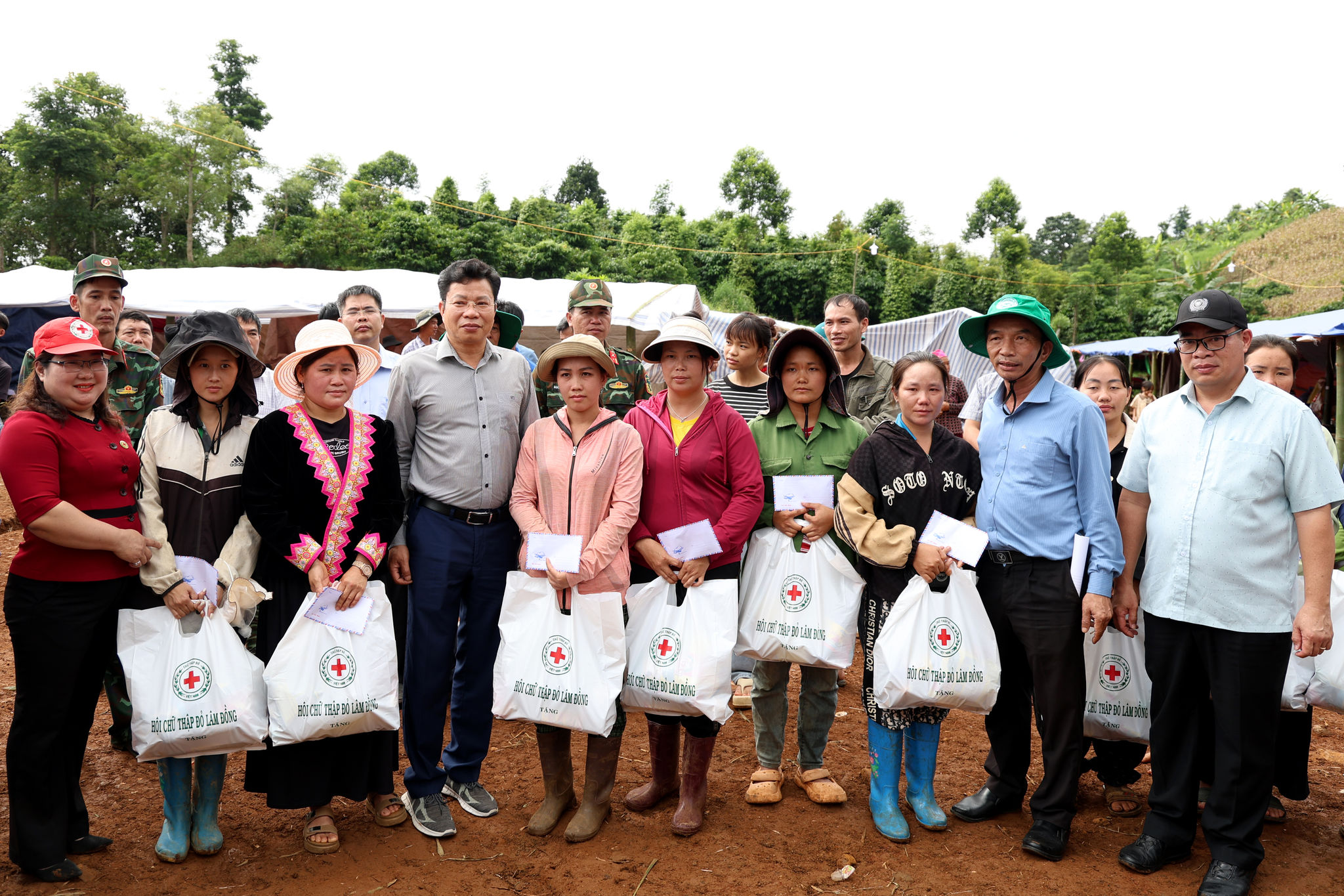 Kiem tra sut lun Quang Son 6