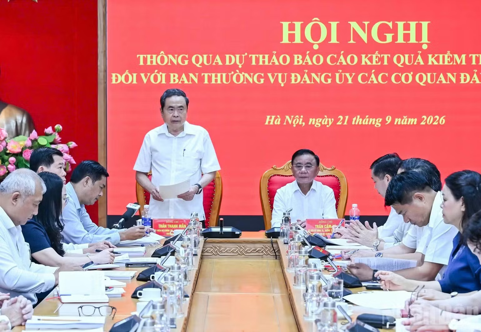 Chủ tịch Quốc hội Trần Thanh Mẫn, Trưởng Đoàn Kiểm tra, giám sát số 220 phát biểu kết luận hội nghị. (Ảnh: DUY LINH) 2aobor07qupc4gjuicxqdxwqmohnmgkw99y8h9ha.jpg