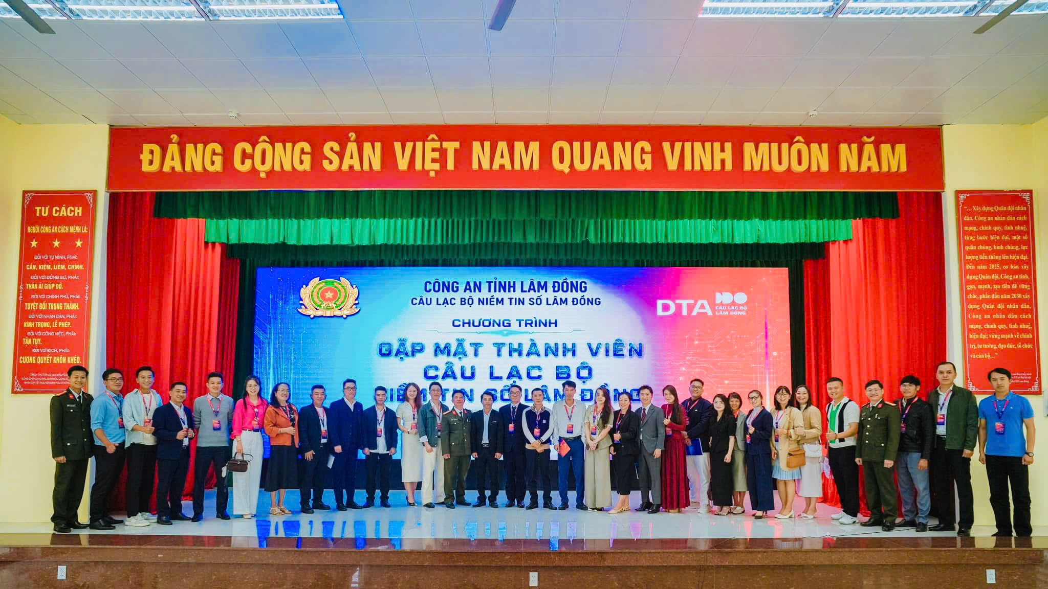 Các thành viên Câu lạc bộ Niềm tin số Lâm Đồng gặp mặt lần thứ I vào tháng 8/2026.