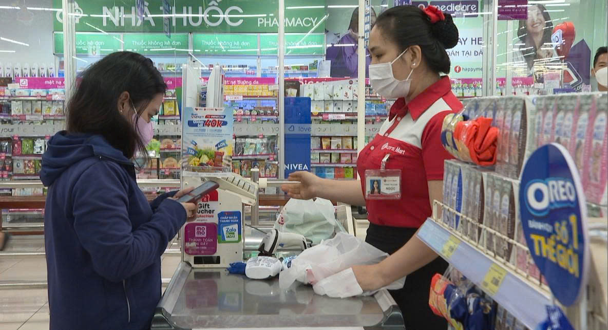 Lấy hoá đơn điện tử ngay sau khi thanh toán tiền dần trở thành thói quen của người tiêu dùng