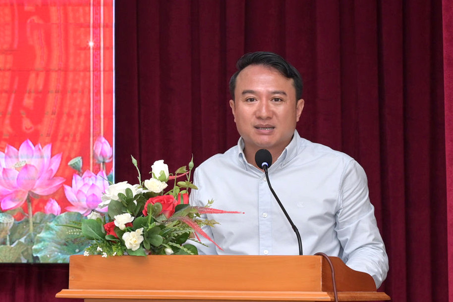 nguyen-van-nghi-chu-tich-ubnd-phuong-phu-thuy-tra-loi-cac-kien-nghi-thuoc-tham-quyen(1).jpg