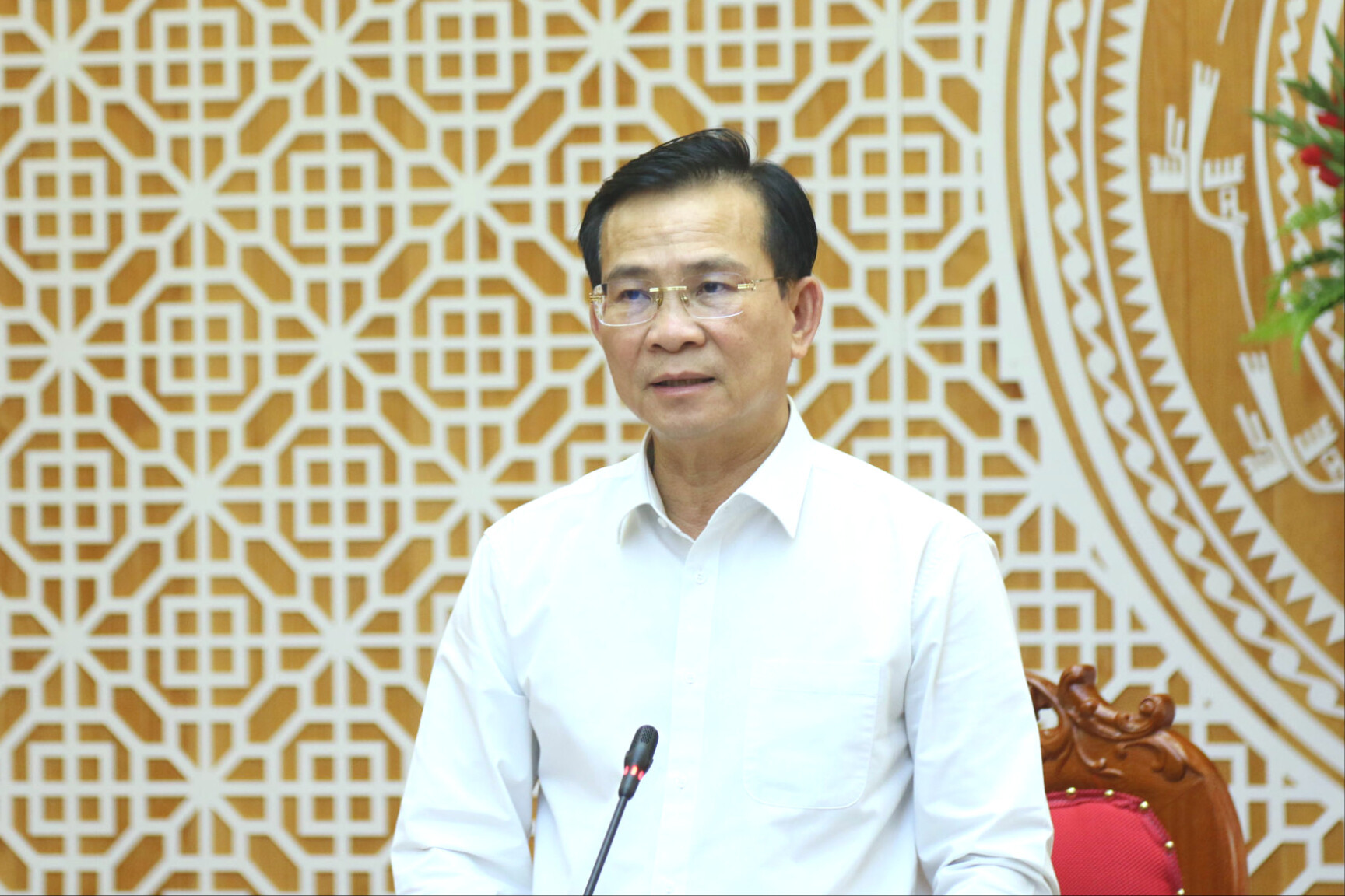 Ủy viên Ban Chấp hành Trung ương Đảng, Phó Bí thư Tỉnh ủy, Chủ tịch UBND tỉnh Hồ Văn Mười yêu cầu các đơn vị, địa phương có kế hoạch, lộ trình rõ ràng trong mọi công tác chuẩn bị Festival Hoa Đà Lạt lần thứ XI - năm 2026