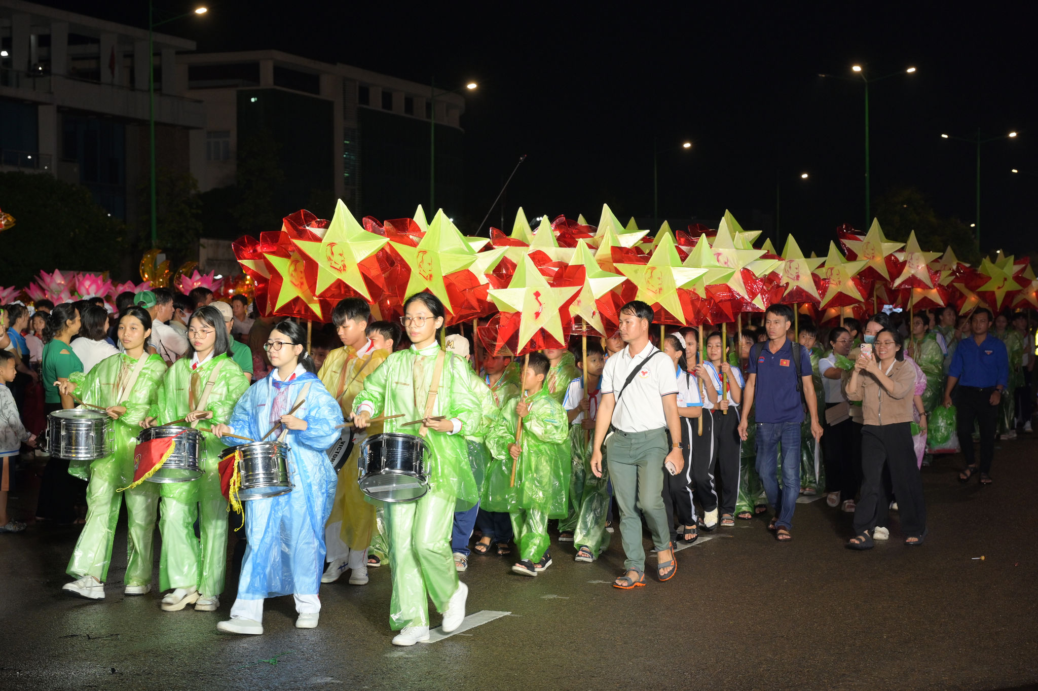Lễ hội Trung thu không chỉ là ngày hội lớn của các em thiếu niên và nhi đồng, mà còn là niềm tự hào của người dân khu vực Đông Lâm Đồng