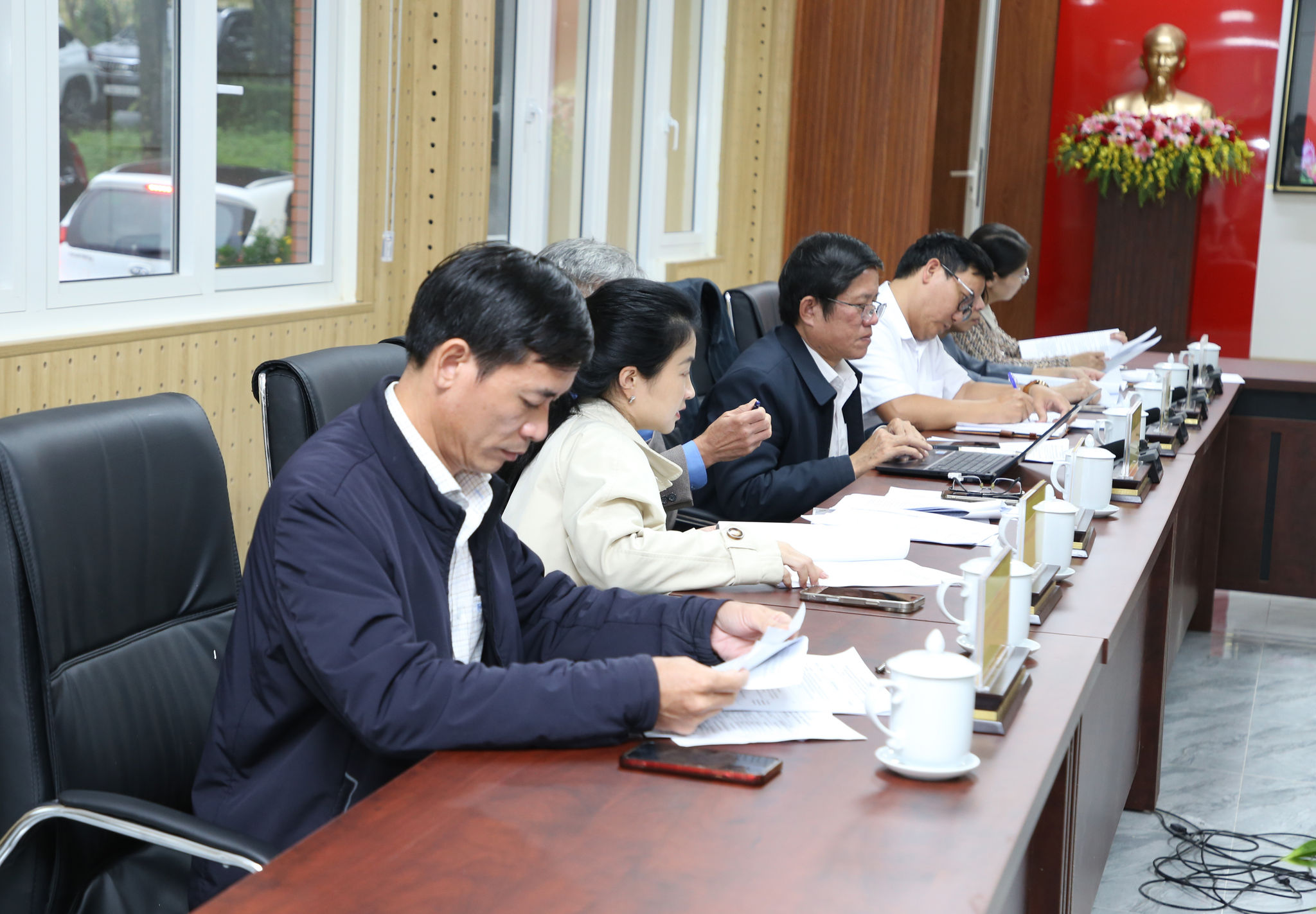 Đại diện các đơn vị tham dự cuộc họp